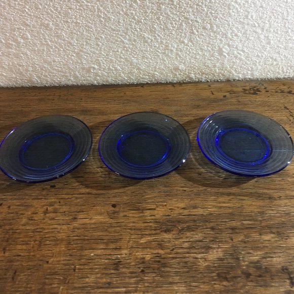 Vintage Akor 1940's Cobalt Blue Child's Cup and Saucers - Picture 10 of 11